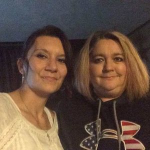 Meet your Posher, Selena